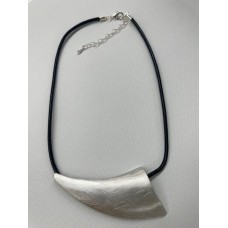 Fashion Necklace in Silver Metal